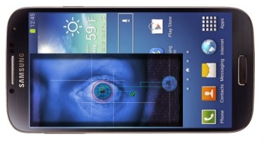 Samsung Galaxy S5 может остаться без сканера сетчатки