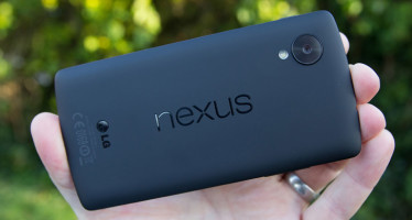 Бюджетный смартфон Google Nexus