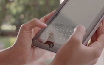Появился чехол для iPad, создающий тактильные кнопки для клавиатуры